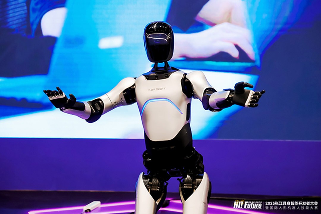 今年会-百吋电视才是3A大作的正确打开方式！